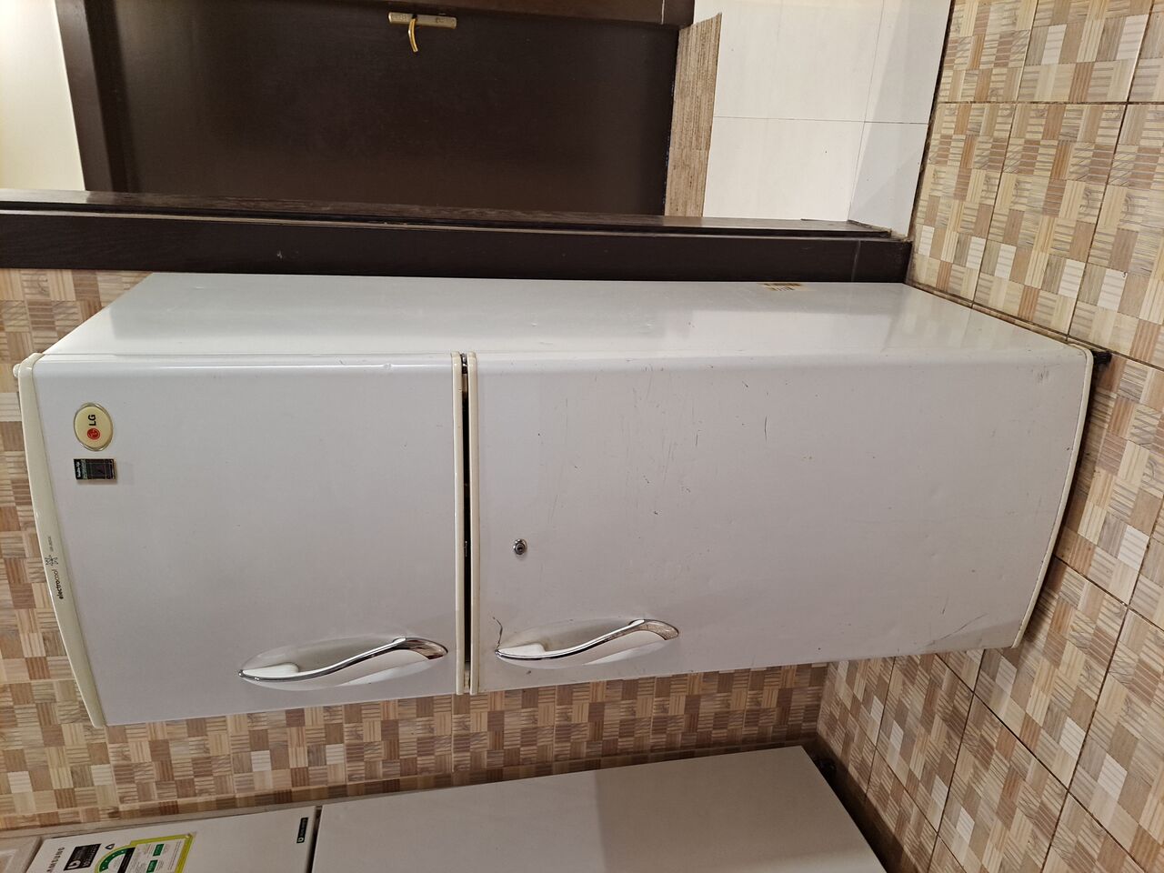 Riyadh, Appliances, SAR 750,  LG Double Door Fridge, Gas Cylinder, Panasonic 32" LCD TV