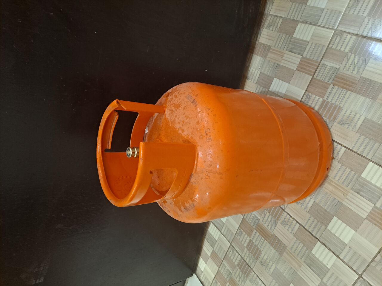 Riyadh, Appliances, SAR 750,  LG Double Door Fridge, Gas Cylinder, Panasonic 32" LCD TV