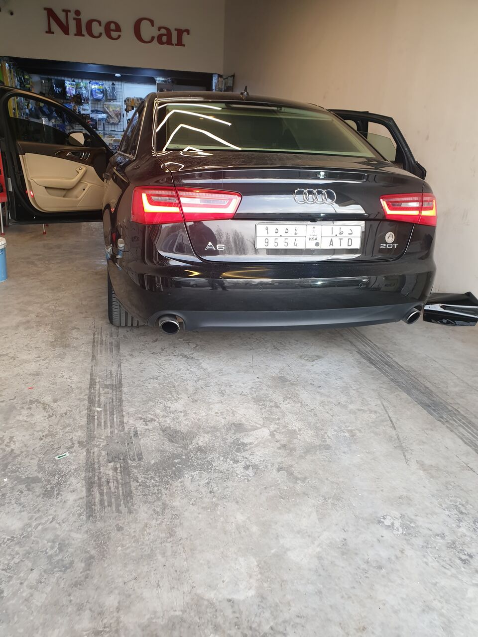 Riyadh, Vehicles, Cars & Trucks , SAR 25000,  Audi A6,  2014,  Automatic,  300 KM,