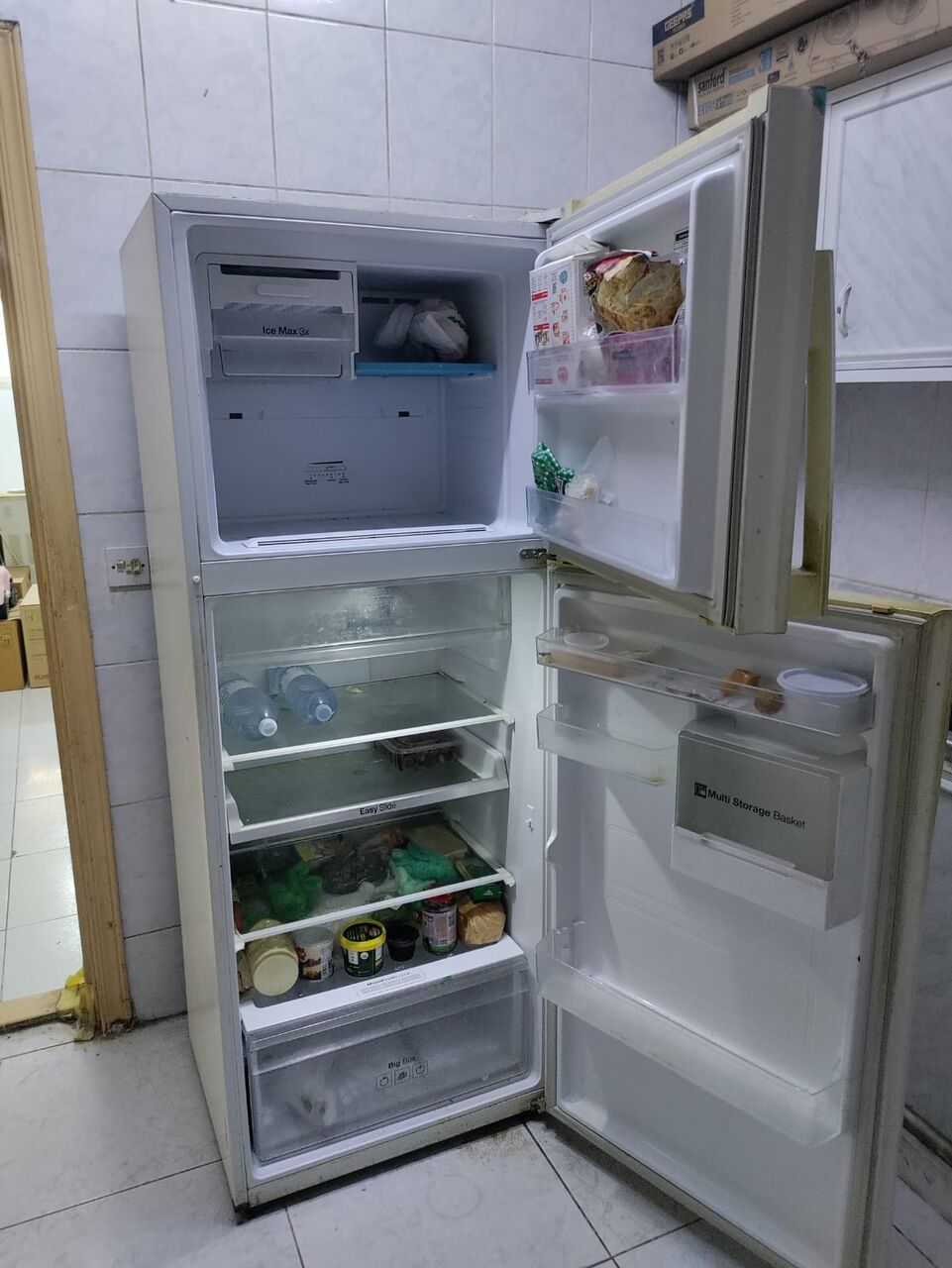 Hara, Appliances, SAR 1000,  Samsung Double Door Refrigerator (Full Working Condition) Immediate Sale In Hara