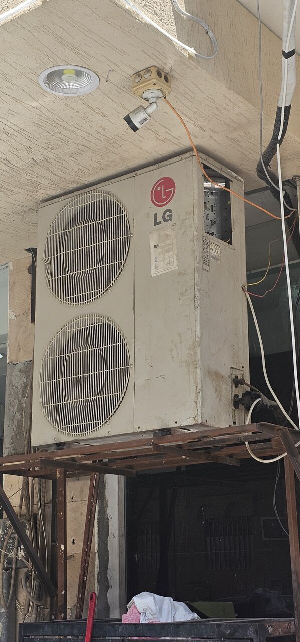Al Khobar Al Shamalia, Air Conditioners, SAR 2500,  LG Tower AC 50000 Btu 4.17 Ton