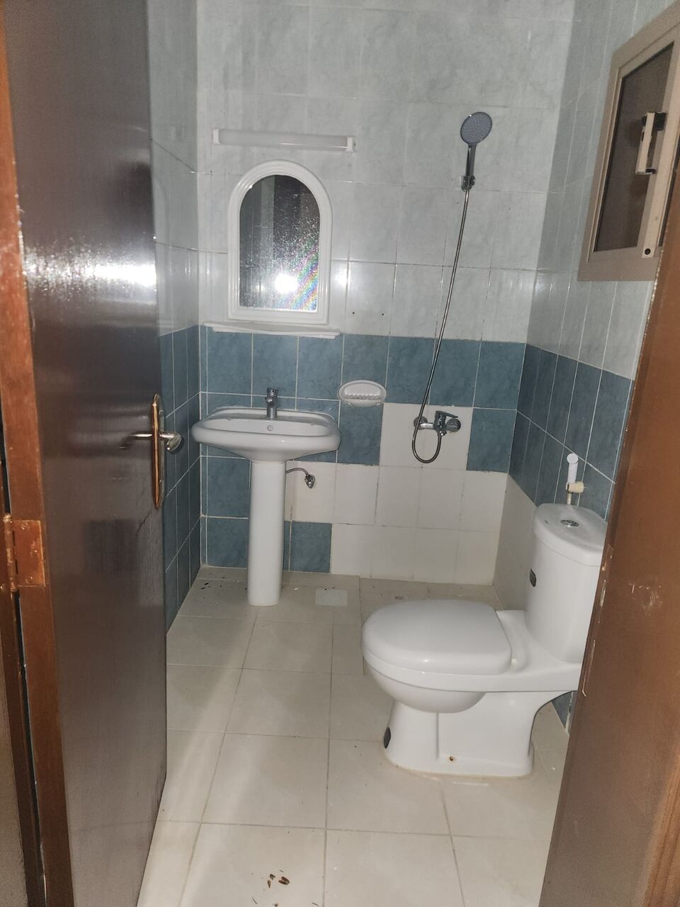Manama, Rooms for Rent, BHD 110/month,  Room For Rent For Ladies @110