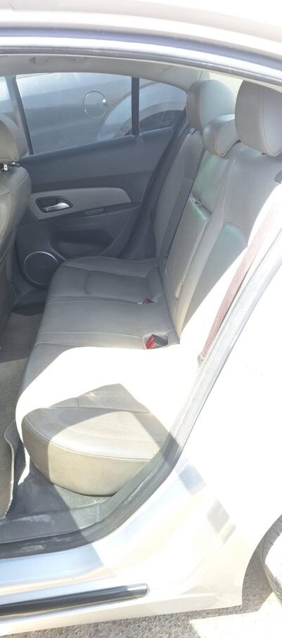 Riyadh, Vehicles, Cars & Trucks , SAR 10000,  Chevrolet Cruze LT,  2010,  Automatic,  153346 KM,   Urgent Seal