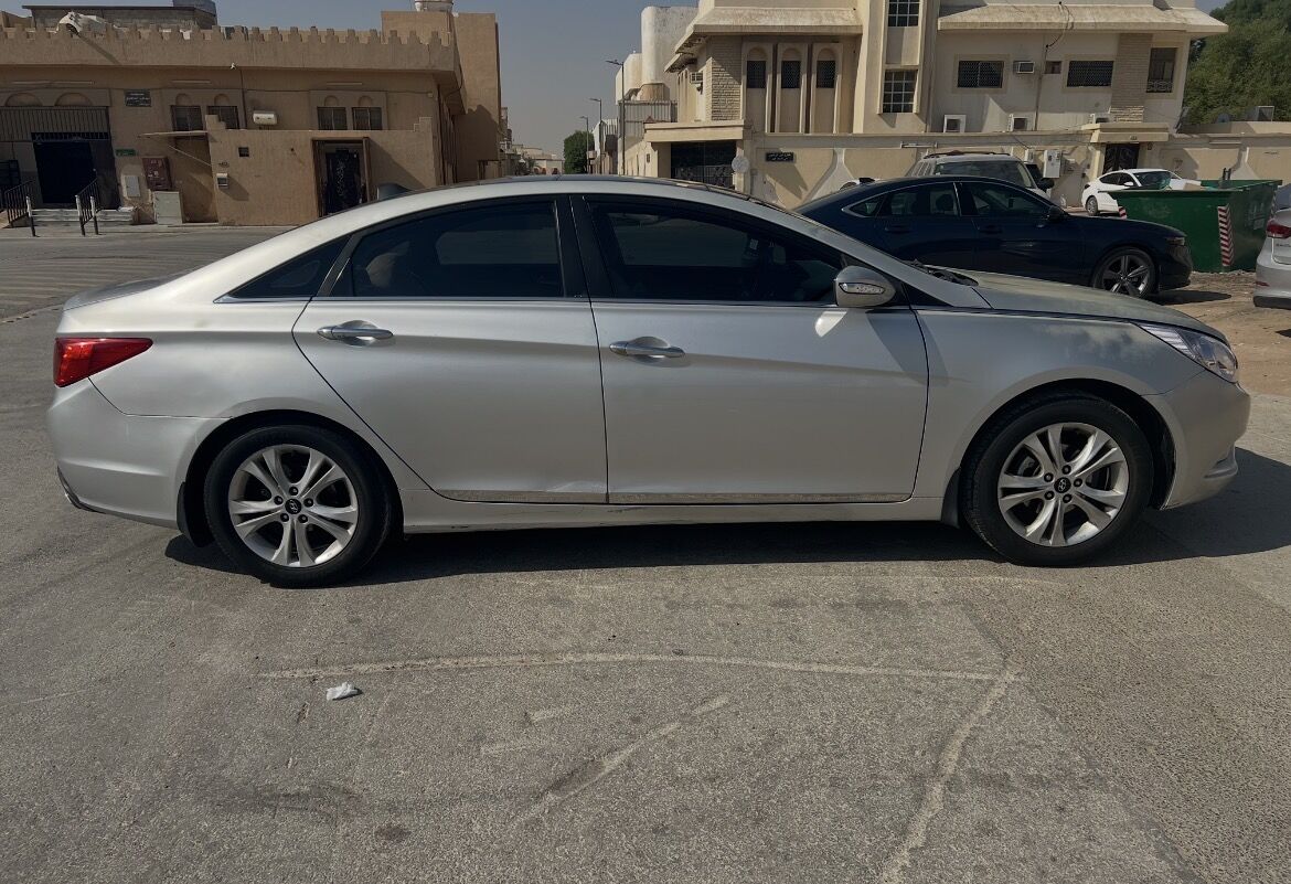 Riyadh, Vehicles, Cars & Trucks , SAR 17000,  Hyundai Sonata N,  2012,  Automatic,  346300 KM,