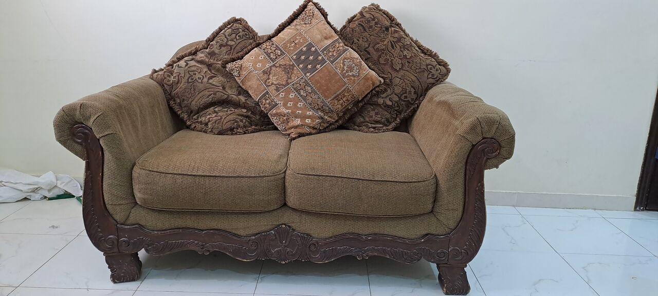 Al Malaz, Household Items, SAR 700,  I Want To Sell 2 Sofa Set For Four Persons. Sofa Will Be Available On August 15.