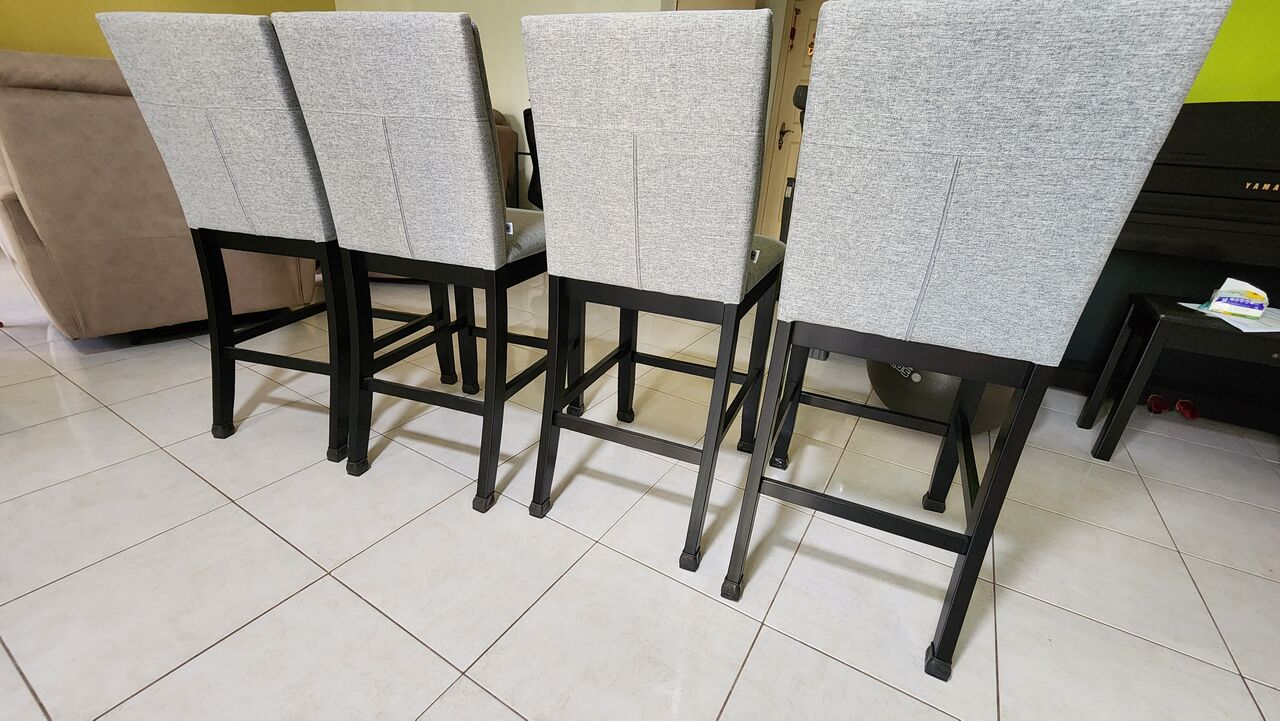 Mont Kiara, Furniture, MYR 1800,  Tsuno Solid Rubberwood Bar/Island Dining Set (Table, 4 Chairs, 1 Bench)