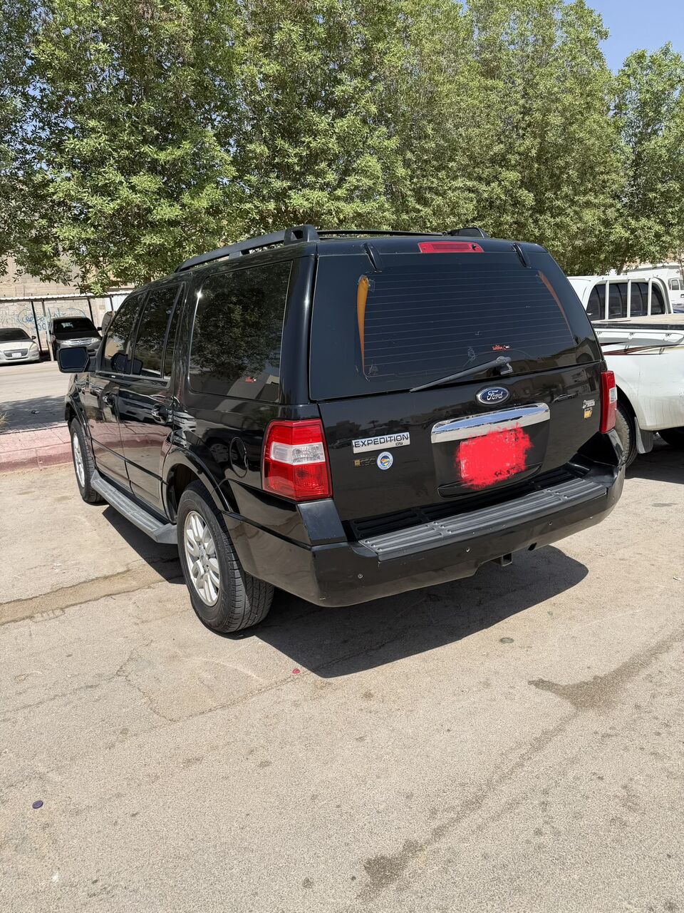 Al Wadi, Vehicles, Cars & Trucks , SAR 35000,  Ford Expedition XLT,  2014,  Automatic,  210 KM,  Ford Expedition  For Sale