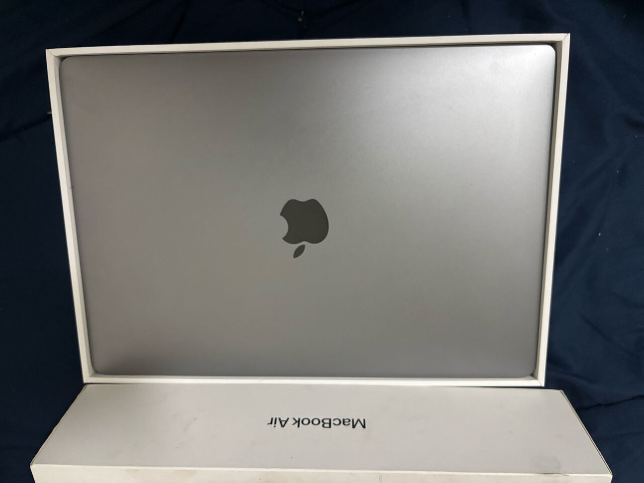 Riyadh, Computers, SAR 2300,  Apple MacBook Air M1 13&rdquo; | 8GB RAM | 256GB SSD | Excellent Condition