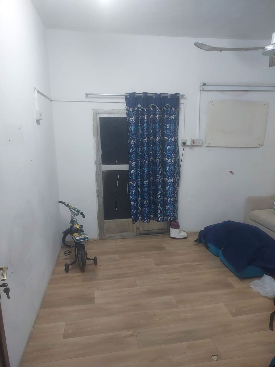 Riyadh, Housing Exchanges, SAR 24000/year,  3 BR,  Spacious Fully Furnished Family Flat For Rent Near Ministry Of Defense