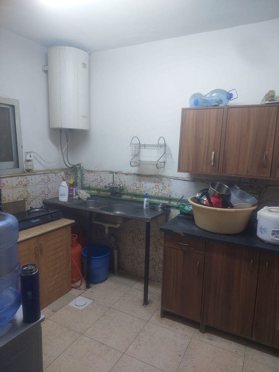 Riyadh, Housing Exchanges, SAR 24000/year,  3 BR,  Spacious Fully Furnished Family Flat For Rent Near Ministry Of Defense