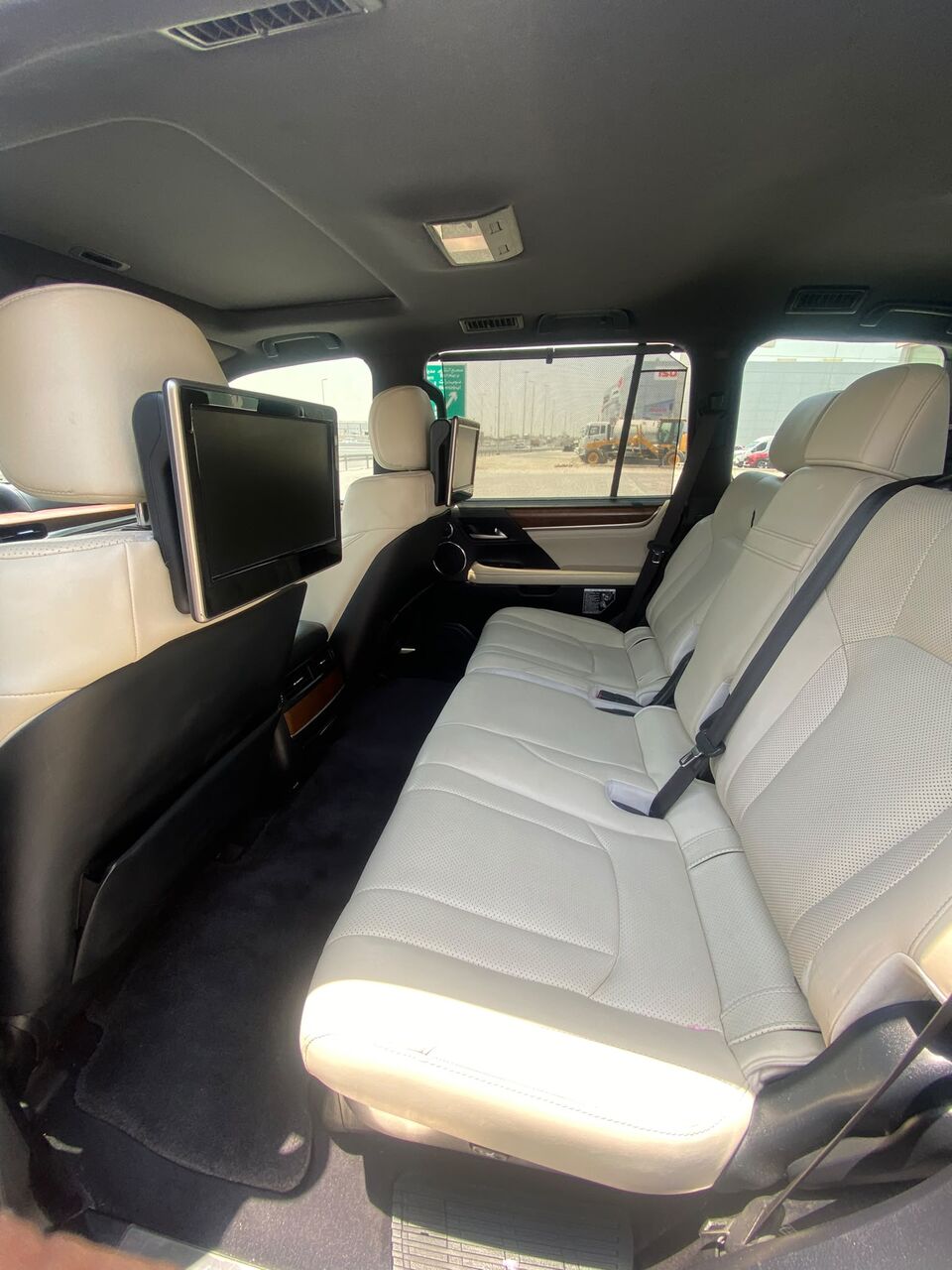 Manama, Vehicles, Cars & Trucks , BHD 16900,  Lexus LX-570 S,  2016,  Automatic,  178600 KM,    (Silver)