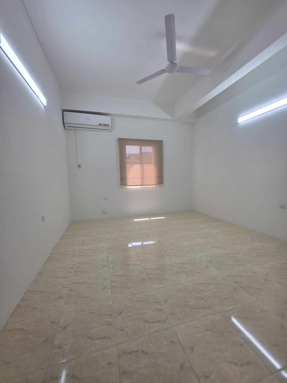 Zinj, Villas, BHD 600,  @2BATHROOM Hall Kitchen With Electricity Balcony Car Parking Swimming Pool Villa For Rent