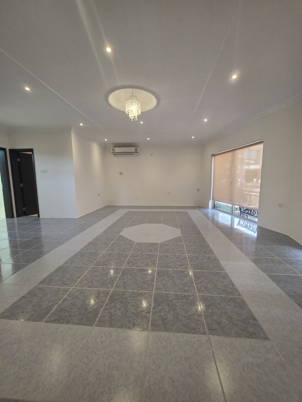 Zinj, Villas, BHD 600,  @2BATHROOM Hall Kitchen With Electricity Balcony Car Parking Swimming Pool Villa For Rent