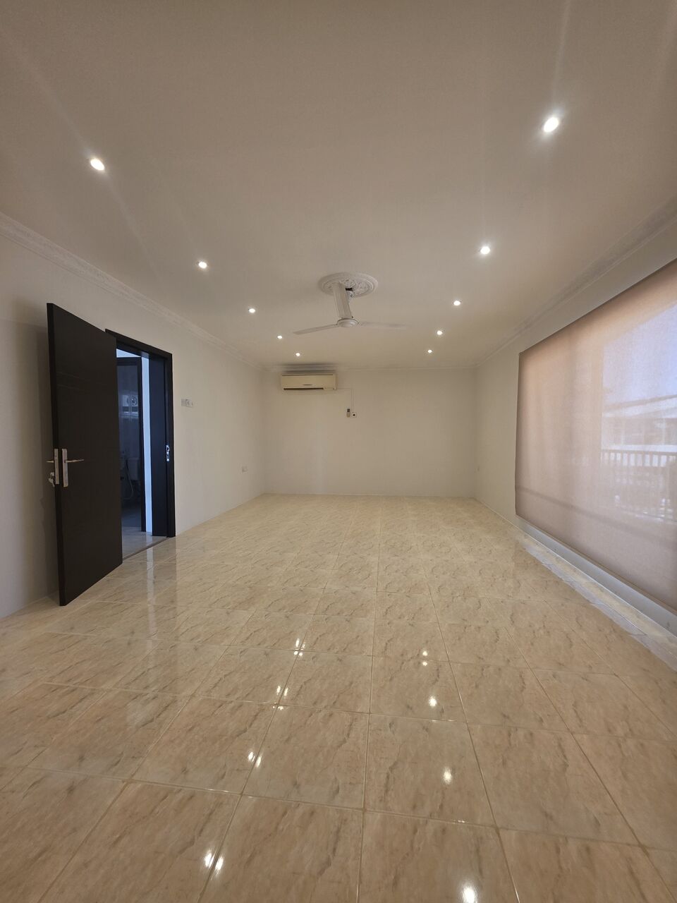 Zinj, Villas, BHD 600,  @2BATHROOM Hall Kitchen With Electricity Balcony Car Parking Swimming Pool Villa For Rent