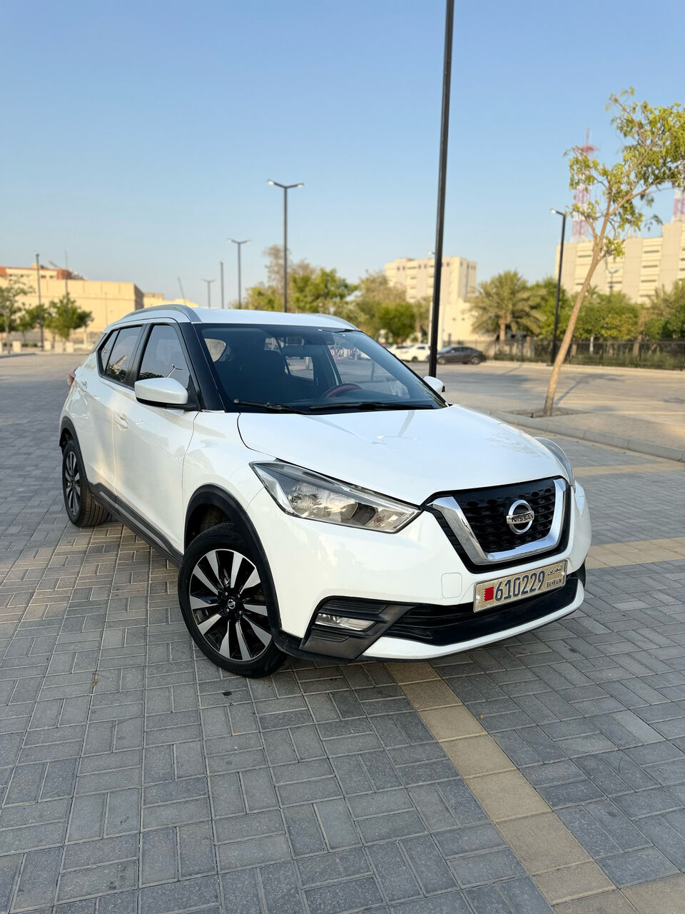 Manama, Vehicles, Cars & Trucks , BHD 2700,  Nissan Kicks,  2017,  Automatic,  102000 KM,    For Sale