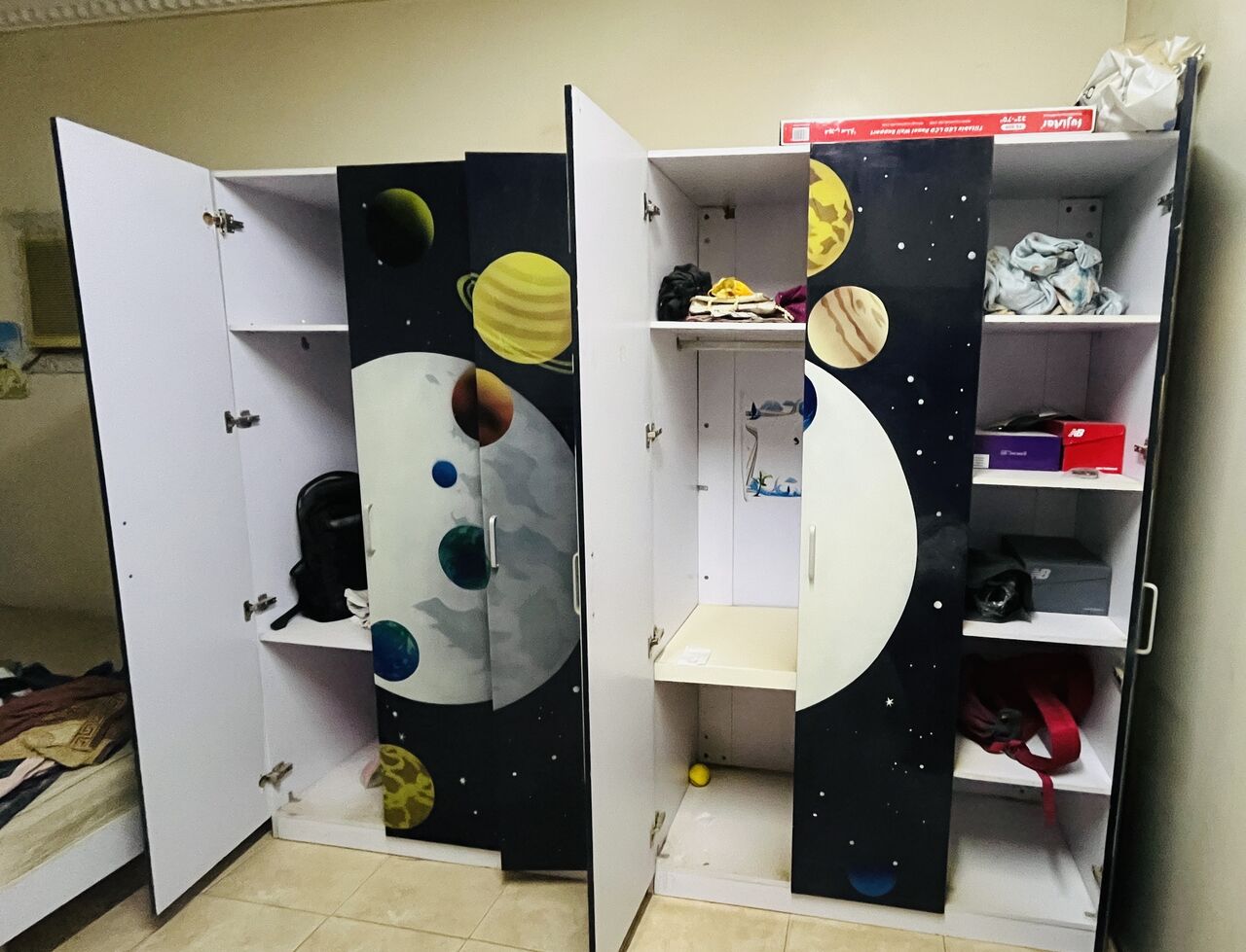 Yanbu, Furniture, SAR 250,  Almariah 6 Door
