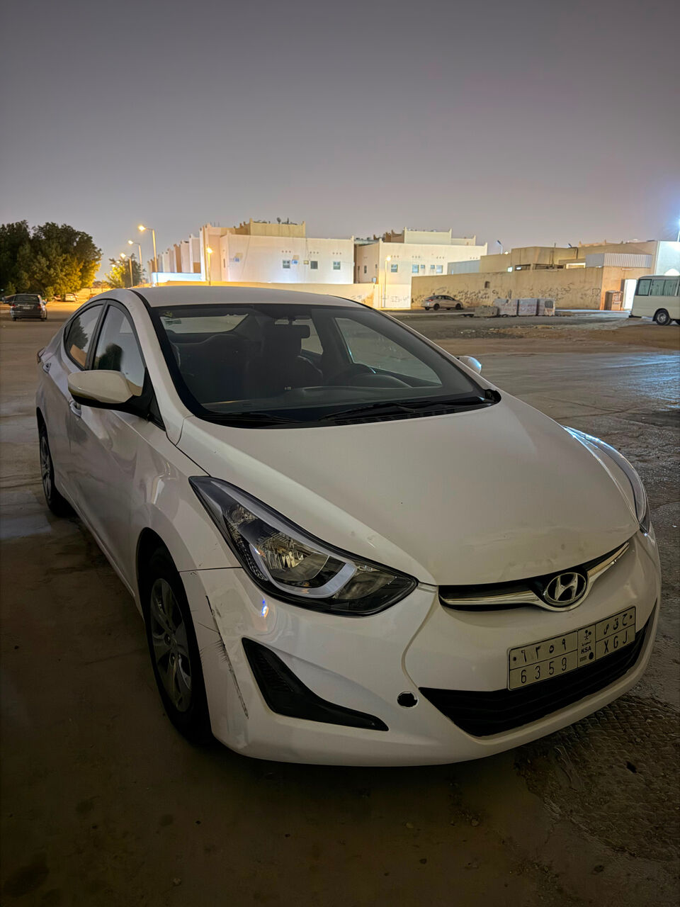 Riyadh, Vehicles, Cars & Trucks , SAR 23500,  Hyundai Elantra,  2015,  Automatic,  384000 KM,