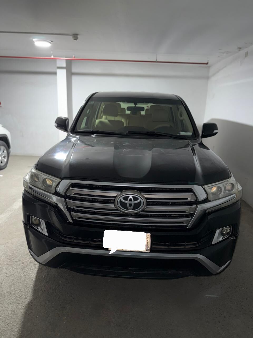 Riyadh, Vehicles, Cars & Trucks , SAR 145000,  Toyota Land Cruiser GXR 1 Diesel V8,  2020,  Automatic,  352000 KM,   &ndash;  &ndash; Excellent Condition Price: SAR 145,000