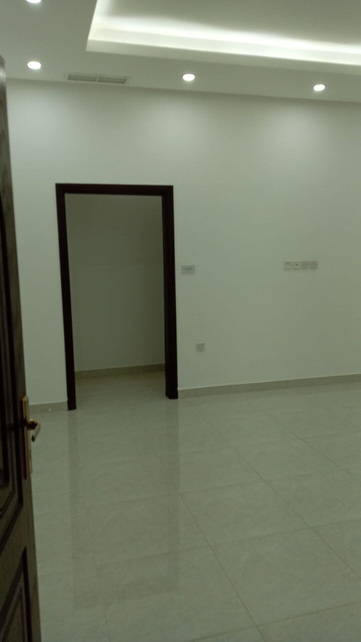 Abu Halifa, Apartments, Flats, Houses & Villas, KWD 400/month,  3 BR,  FOR RENT: Spacious Family Apartment In Abu Halifa &ndash; Central A/C