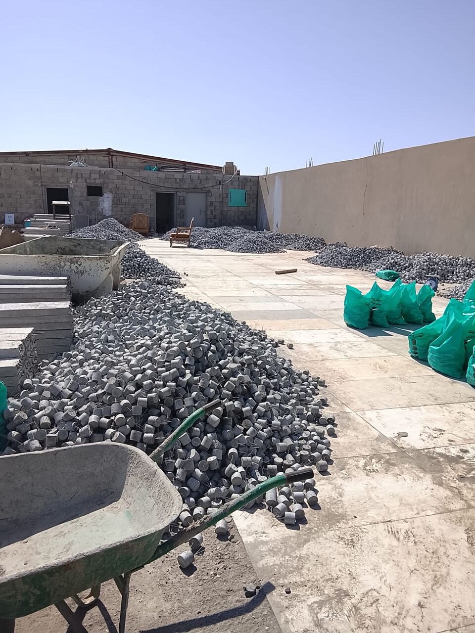 Riyadh, Construction, نحن نقدم بلوك تباعد (بسكويت) عالي الجودة لأع