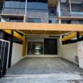 THB 75000,  29 Sq. Feet,  HR 10268 For Rent, Sale, Townhome, Landmark Ekkamai Ramintra Project, Sukonthasawat Road.