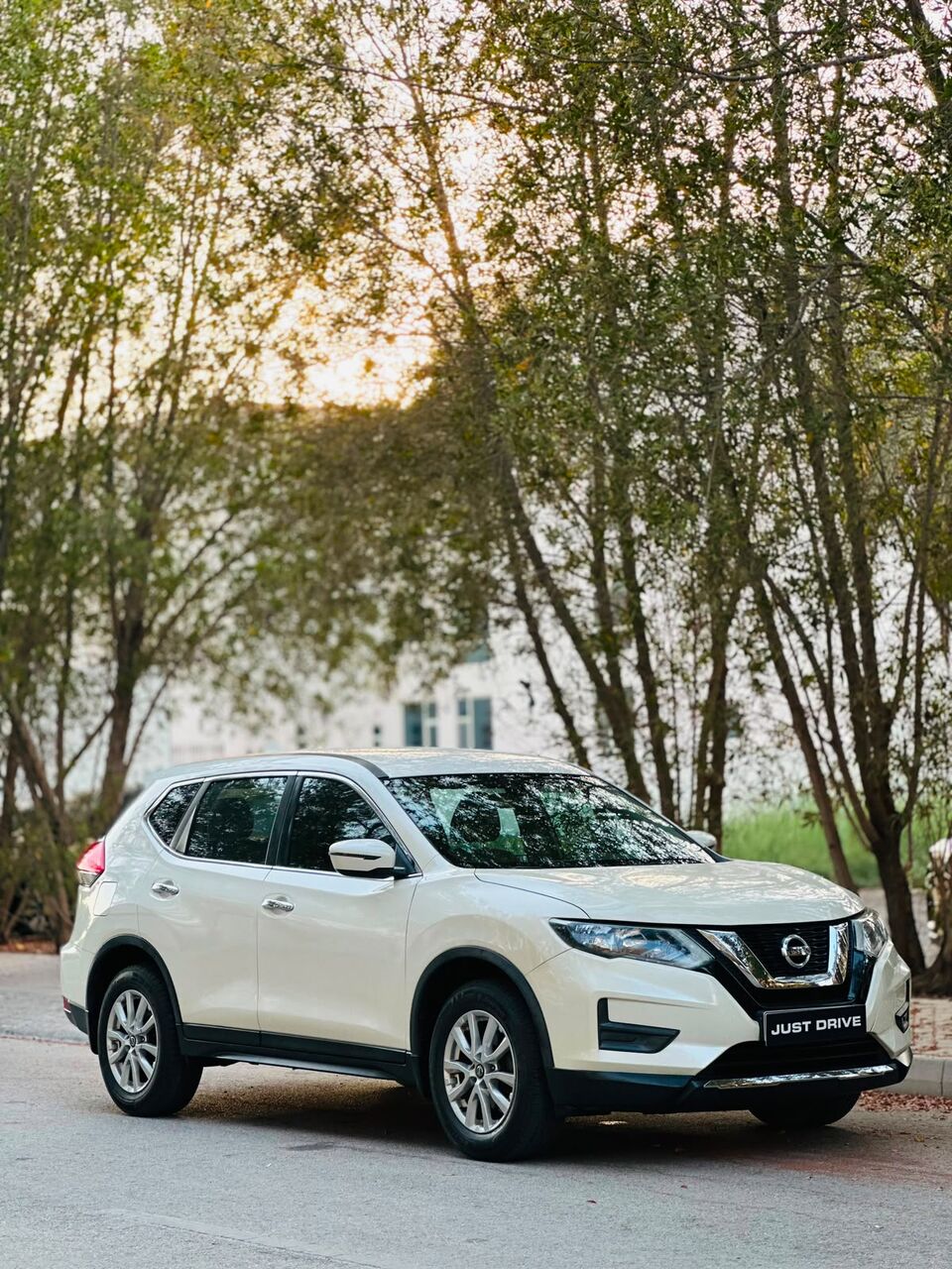 Segaya, Vehicles, Cars & Trucks , BHD 4850,  Nissan X-Trail,  2018,  109000 KM,  NISSAN XTRAIL  MODEL NEAT AND WELL MAINTAINED SUV CALL  WHATSAPP ON 35400768,33665080