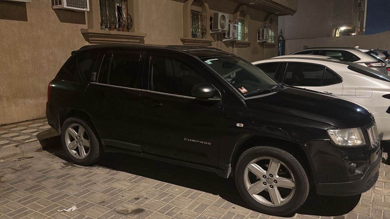 Jubail, Vehicles, Cars & Trucks , SAR 10000,  Jeep Compass,  2011,  Automatic,  281000 KM,  Urgent Sale  Cal 0560079935