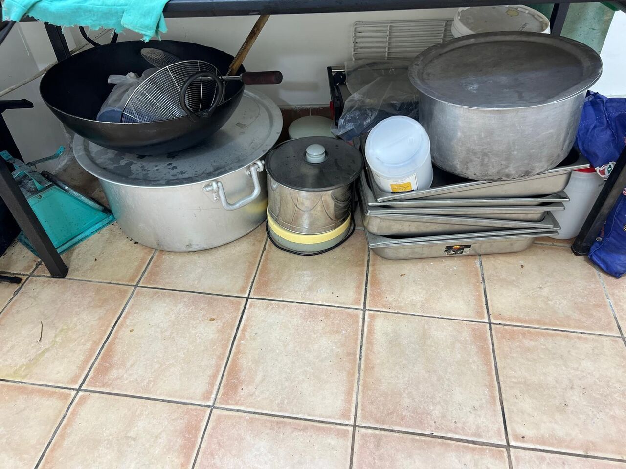 Jid Ali, Furniture, BHD 30,  Restaurant Items For Sale
