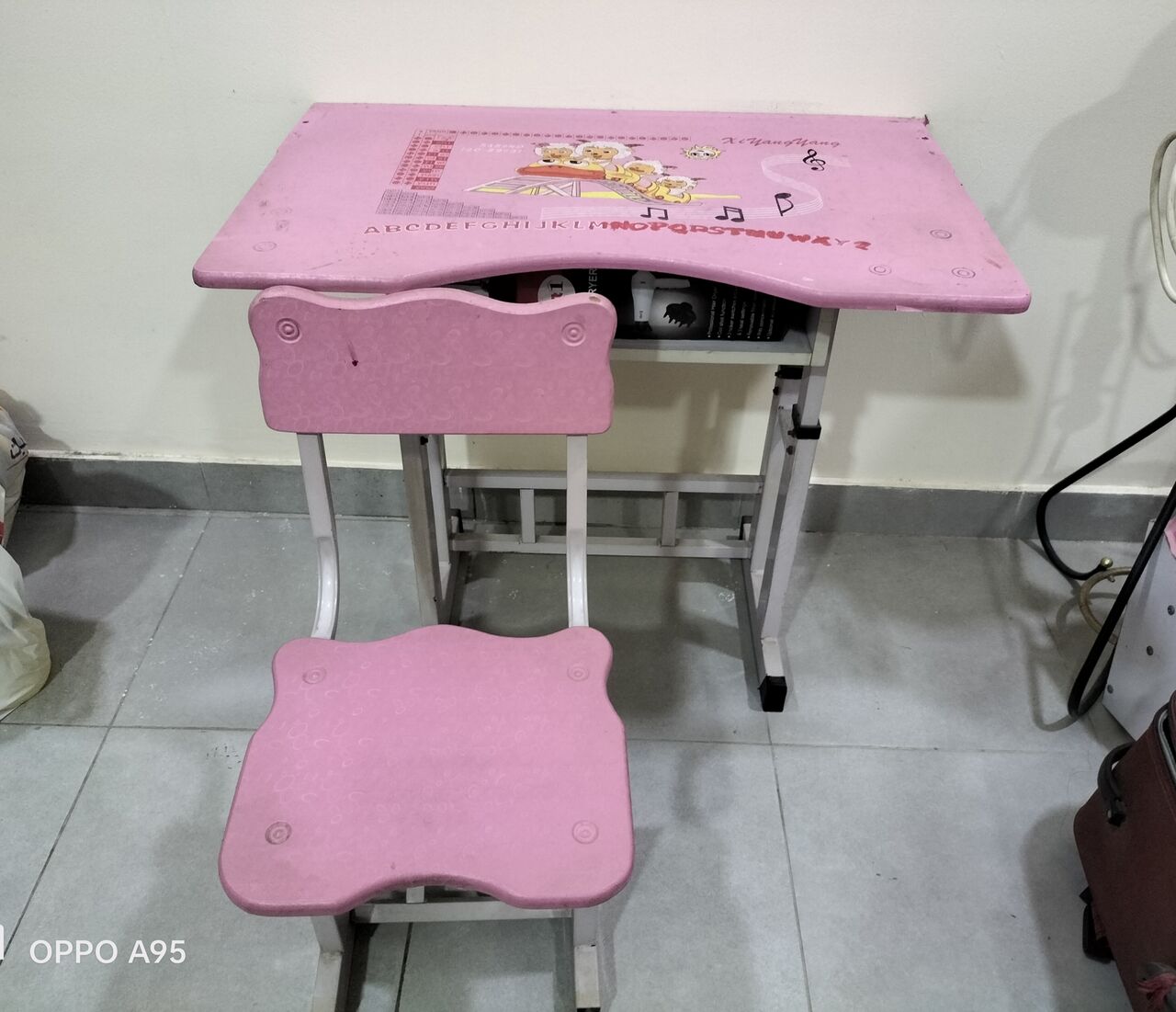 Tubli, Baby & Kid Stuff, BHD 5,  Kids Study Tables