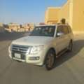 SAR 40000,  Mitsubishi Pajero,  2015,  Automatic,  346 KM,  Pajero  Full Option