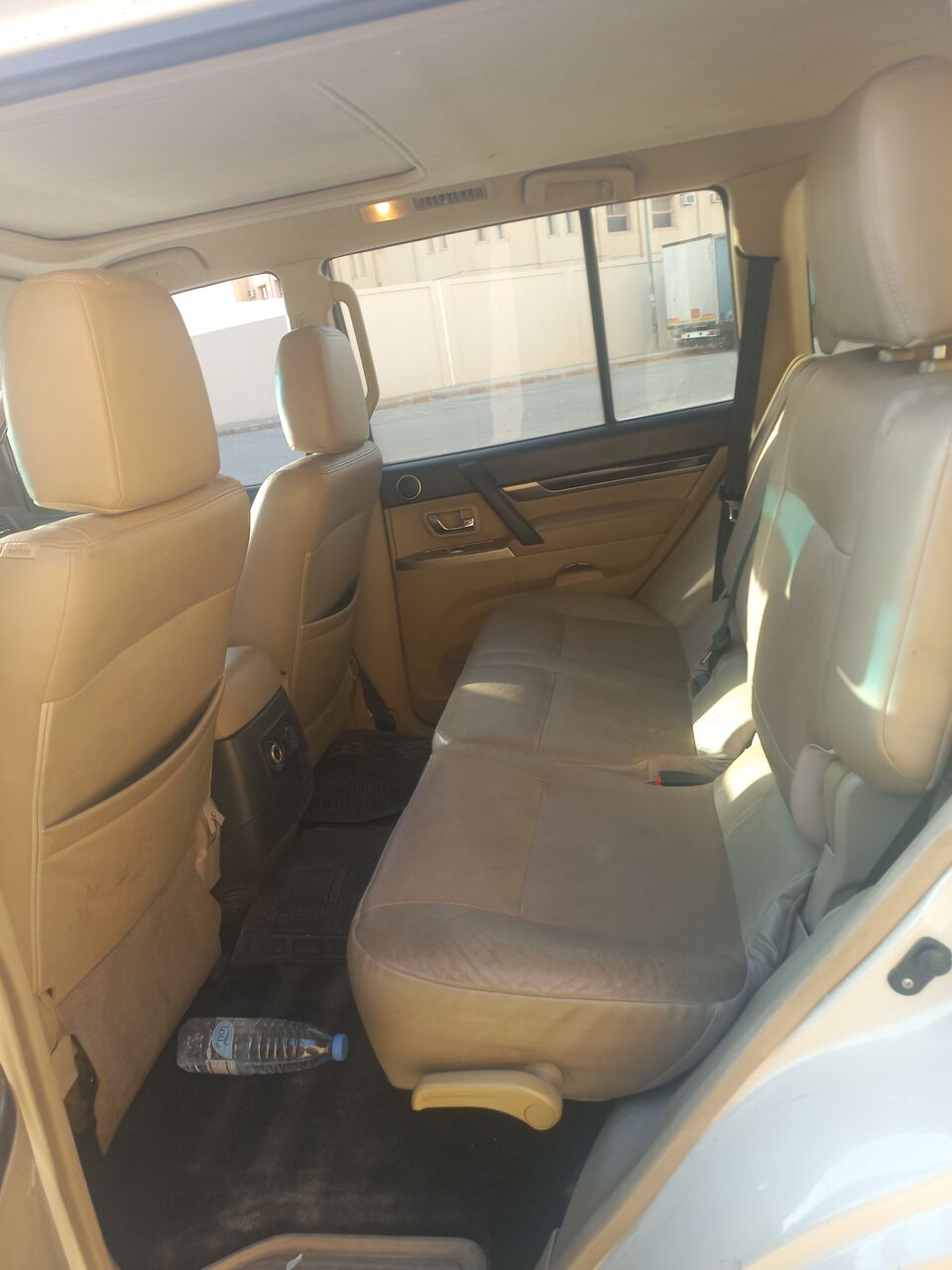 Riyadh, Vehicles, Cars & Trucks , SAR 40000,  Mitsubishi Pajero,  2015,  Automatic,  346 KM,  Pajero  Full Option