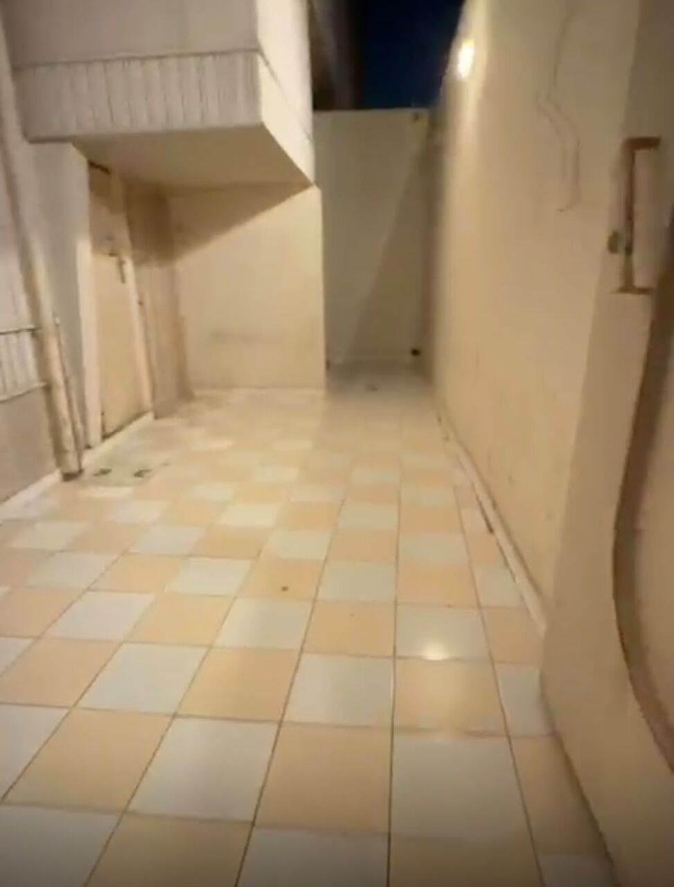 Riyadh, Apartments, Flats, Houses & Villas, SAR 20000/year,  1 BR,  Office For Rent &ndash; 1 Room With 1 Washroom  Mob.0534002323