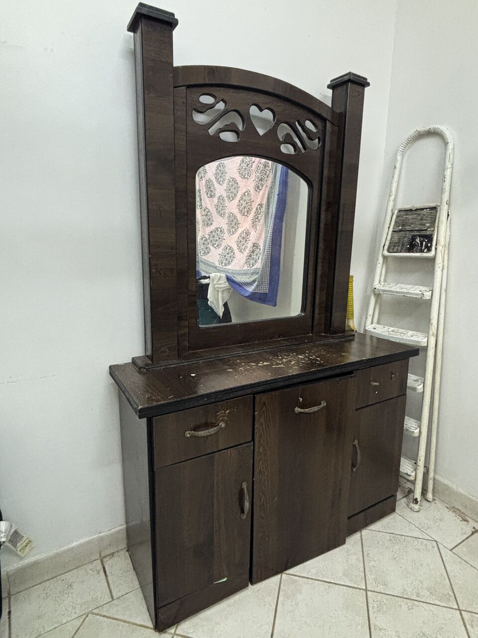 Khobar, Furniture, SAR 250,  Matress And Dressing Table