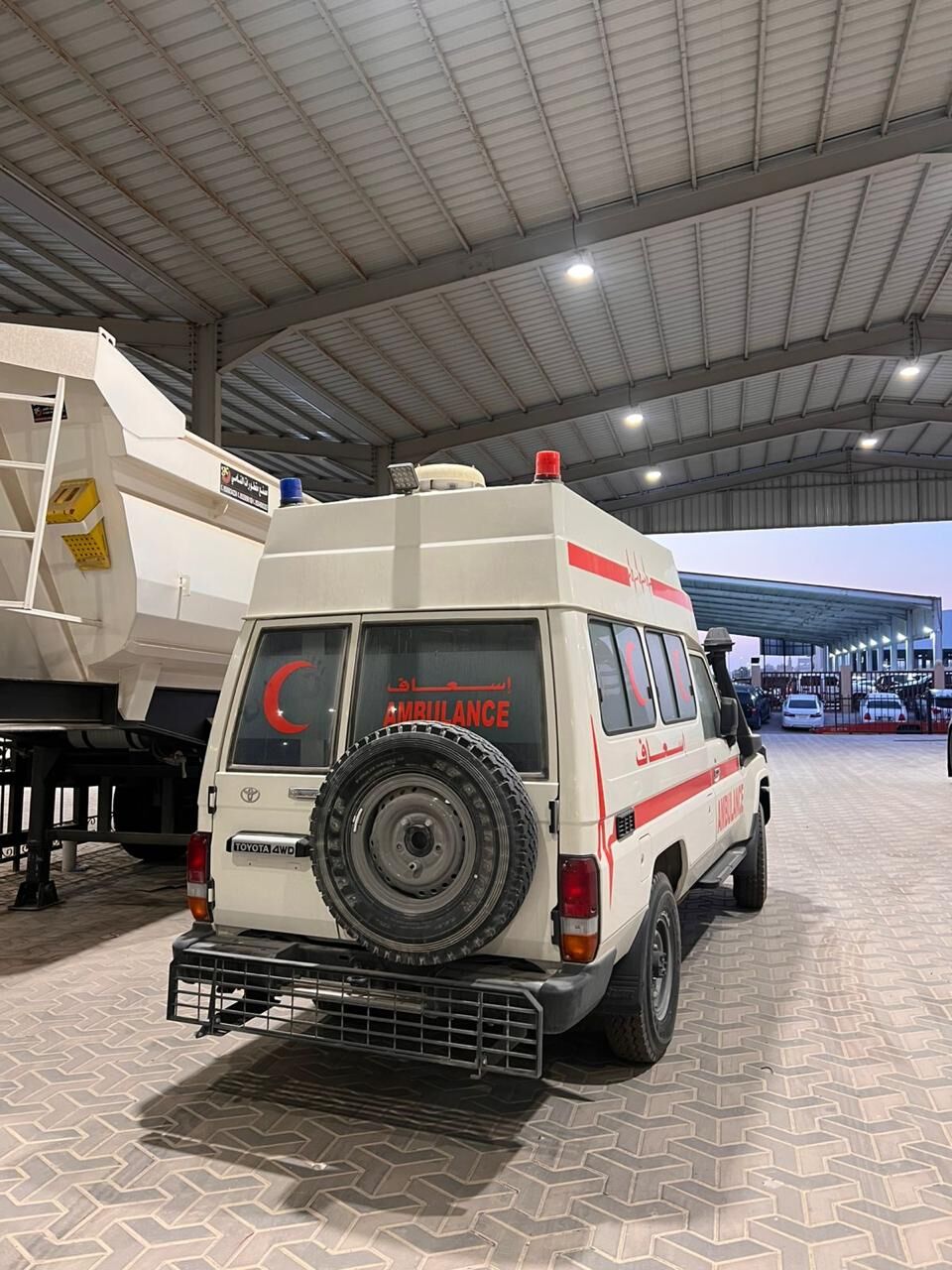 Dammam, Vehicles, Cars & Trucks , SAR 285000,  TOYOTA LANDCRUISER,  2025,  Manual,  100 KM,   AMBULANCE