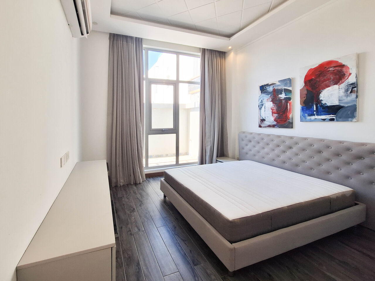 Janabiya, Apartments, Flats, Houses & Villas, BHD 350/month,  Furnished,  1 BR,  For Rent A Fully-furnished Apartment In Janabiyah Area Close To El Mercado Mall Including
