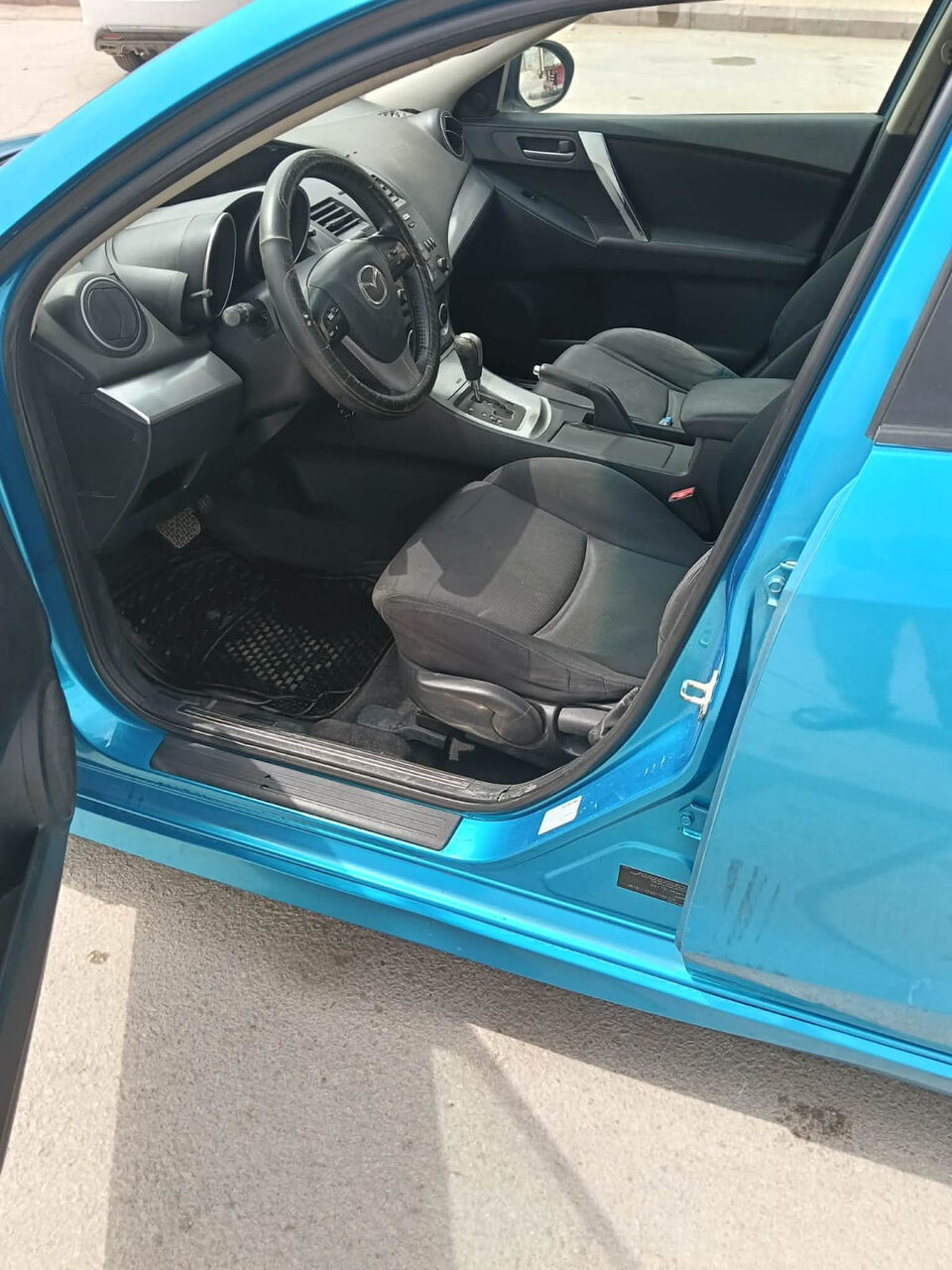 Riyadh, Vehicles, Cars & Trucks , SAR 16000,  Mazda 3,  2010,  Automatic,  197000 KM,  MAZDA3 Model  ,,excellent Condition ..