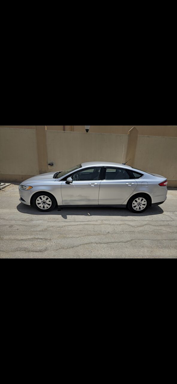 Riyadh, Vehicles, Cars & Trucks , SAR 19000,  Ford Fusion,  2014,  Automatic,  186000 KM,