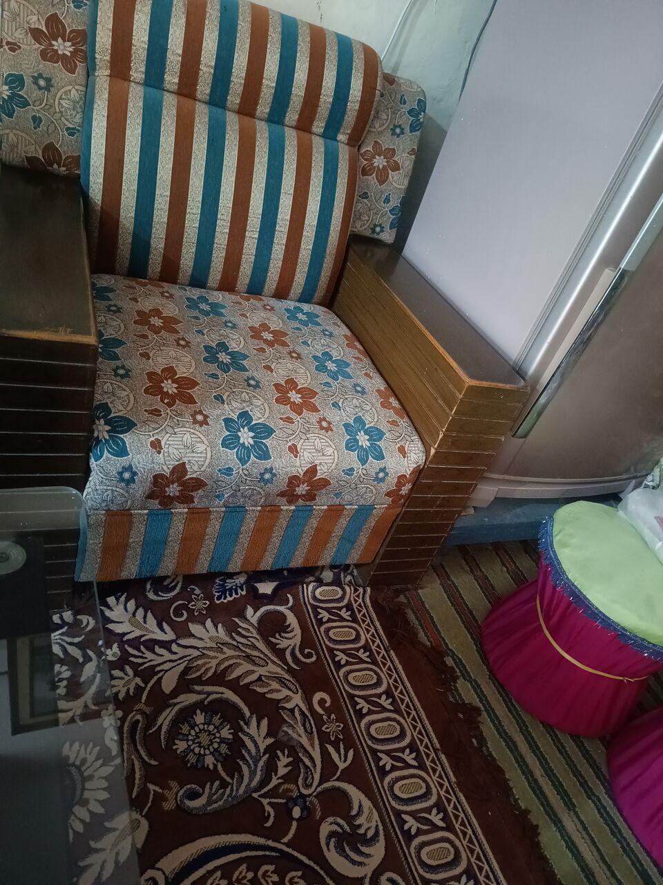 Islamabad, Furniture, PKR 60000,  Sale Of 5 Seater Sofa Set And Center Table With 2 Side Table