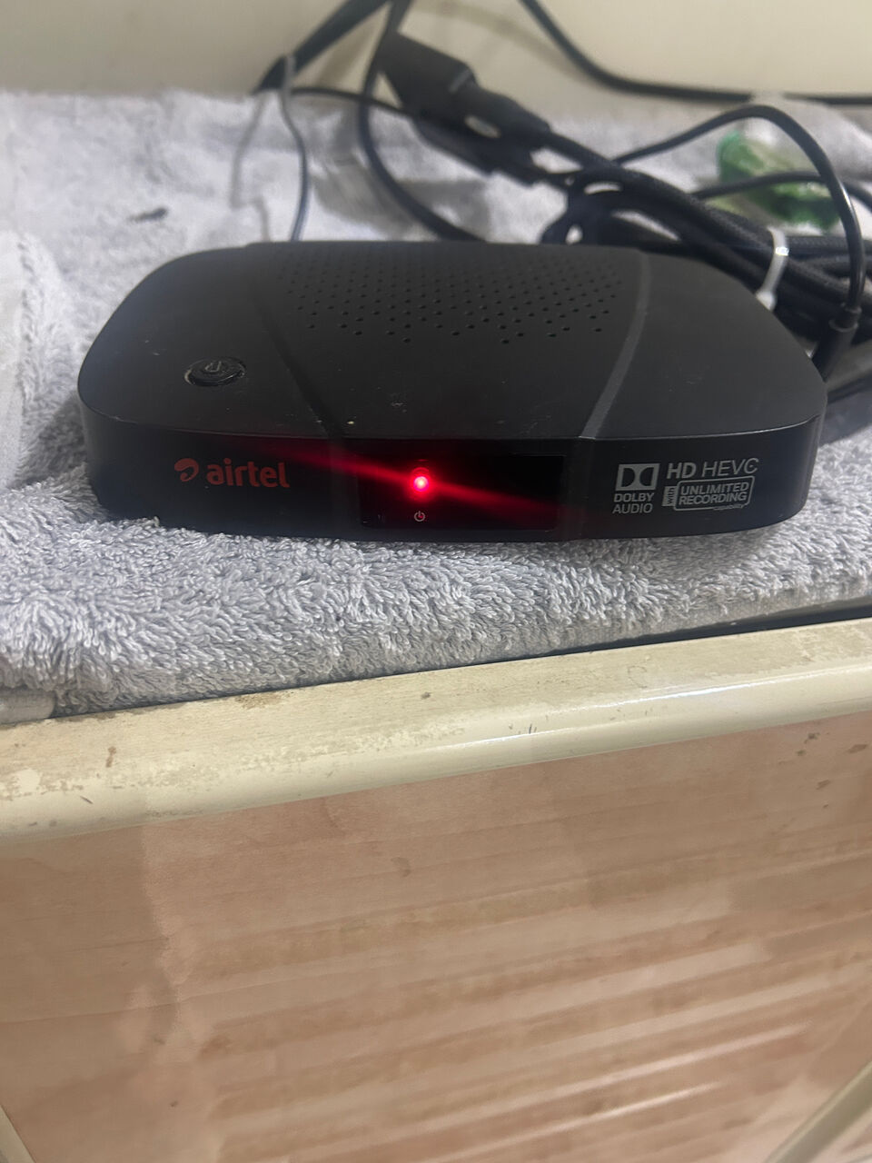 Riyadh, Electronics, SAR 225,  Airtel HD Reciever+Remote