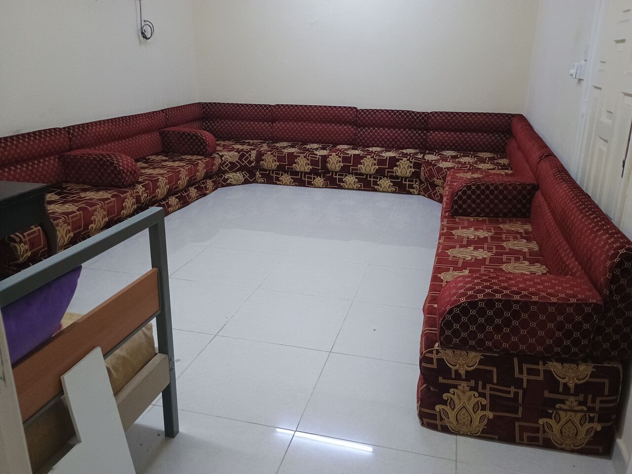 Jeddah, Household Items, SAR 1000,  15-Seater Majlis 