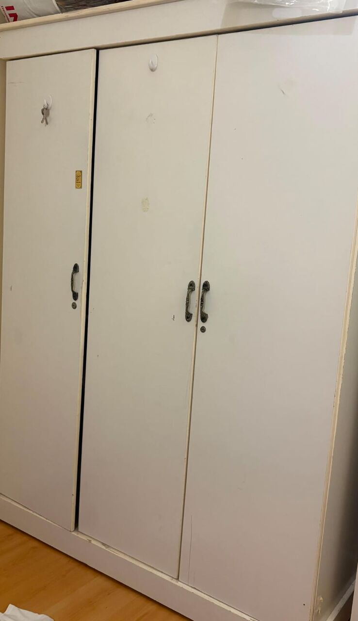 Manama, Furniture, BHD 1,  Used Furniture And Appliances For Sale