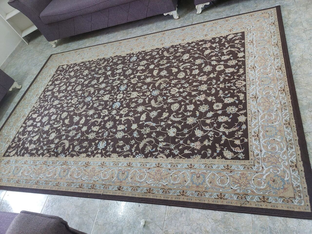 Jeddah, Household Items, Household Clearance Sale &ndash; Wardrobe, Sofa Set, Carpet, Decorative Glass Vase, TV Table Etc