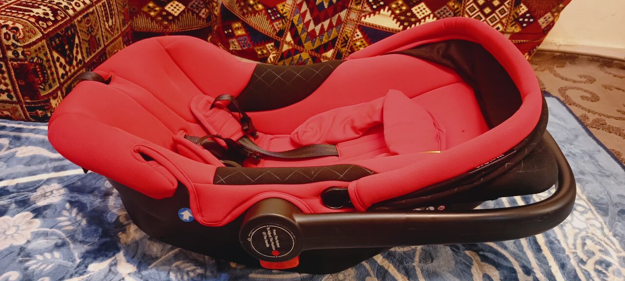 Thuqbah, Baby & Kid Stuff, SAR 110,  Juniors Infant Car Seat & Carrier (Group 0+ | 0&ndash;13 Kg)