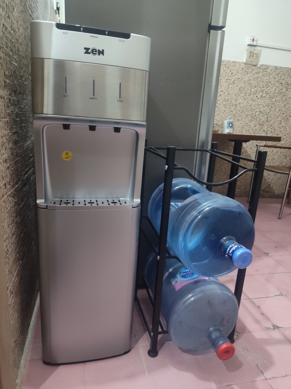 Adliya, Household Items, BHD 37,  Water Dispenser