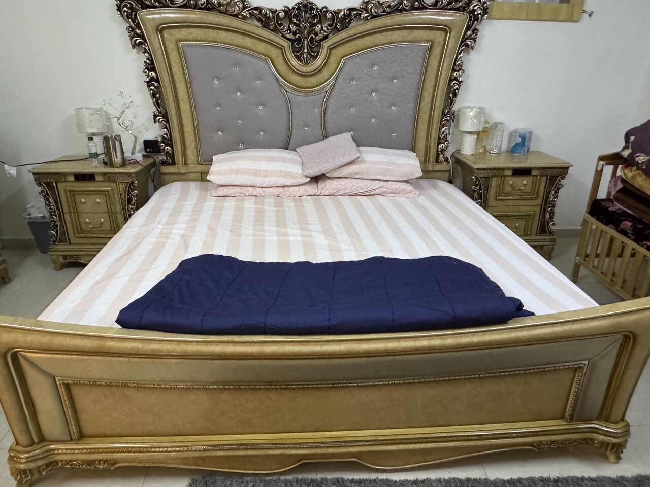 Riyadh, Household Items, SAR 1200,  6 Piece Bed Room Set For Sale