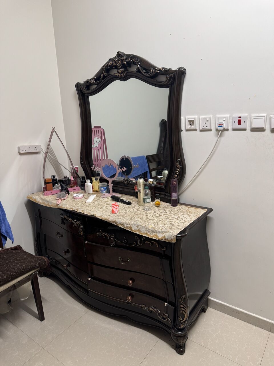 Riyadh, Furniture, SAR 500,  5 Piece Bed Room Set For Sale
