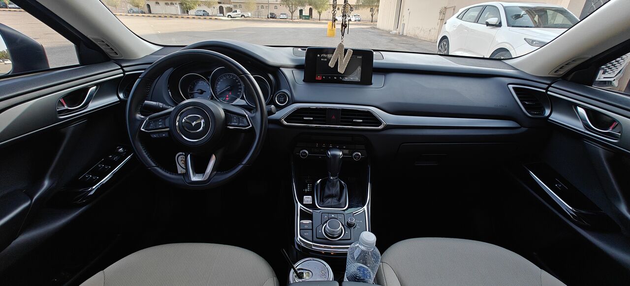 Riyadh, Vehicles, Cars & Trucks , SAR 90,  Mazda CX-9,  2022,  Automatic,  65000 KM,   Full Option