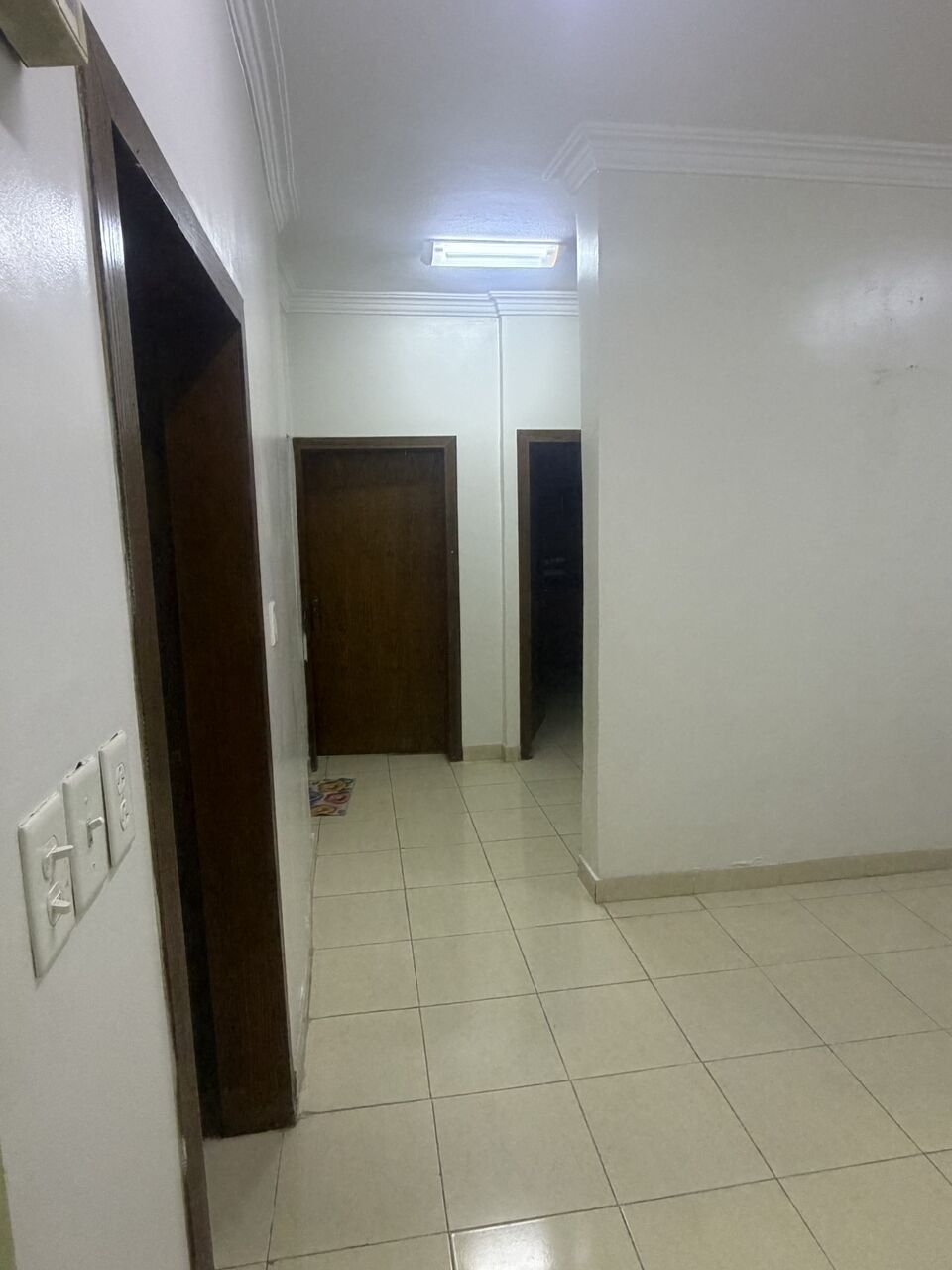 Riyadh, Rooms for Rent, SAR 850/month,  Furnished,  A Furnished Room Is Available In A Family Apartment For A Single, Non-smoking Bachelor.
