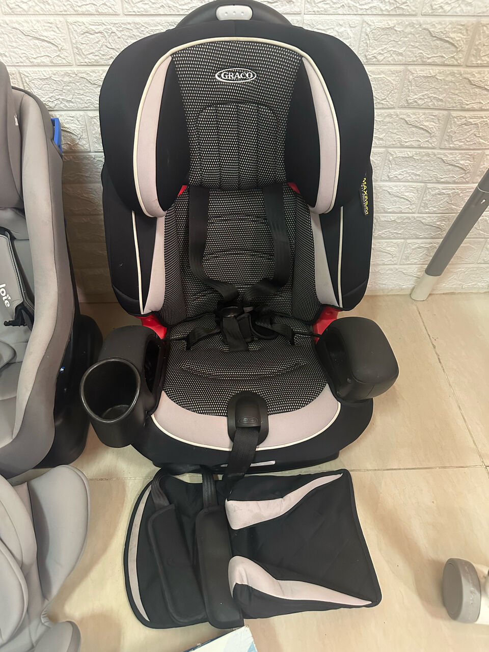 Riyadh, Auto Parts, SAR 250,  Car Seat, Stroller, High Chair, Bouncer