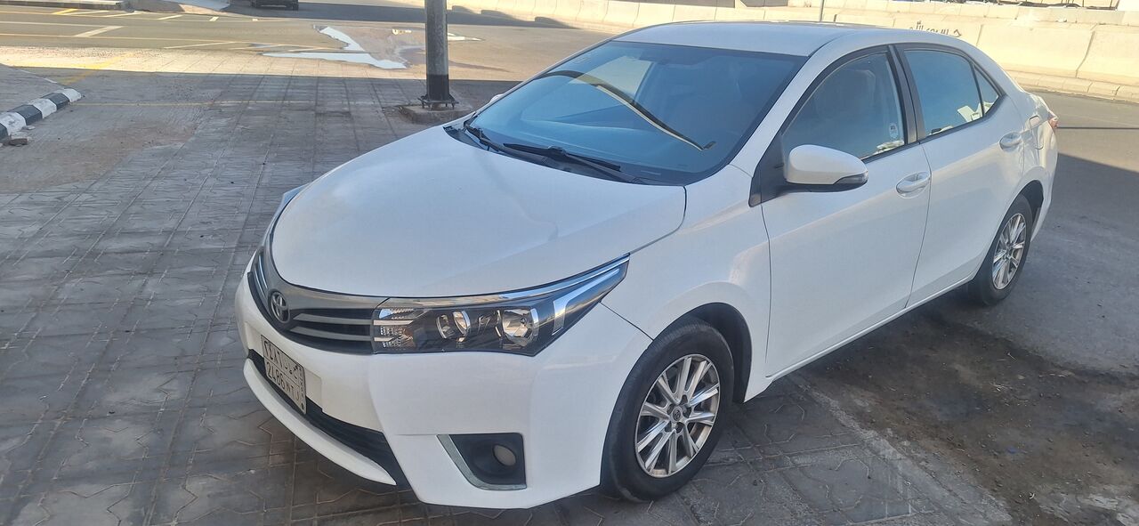 Madinah, Vehicles, Cars & Trucks , SAR 29500,  Toyota Corolla,  2015,  Automatic,  370000 KM,    Engine 1600cc Economic